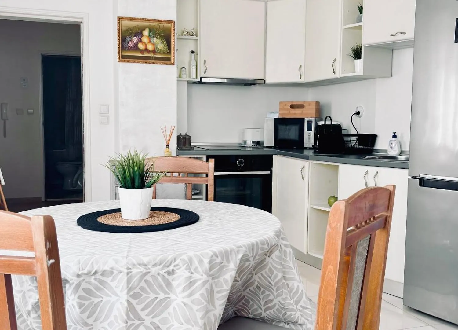 Art Apart&Free Private Parking Varna 0*,